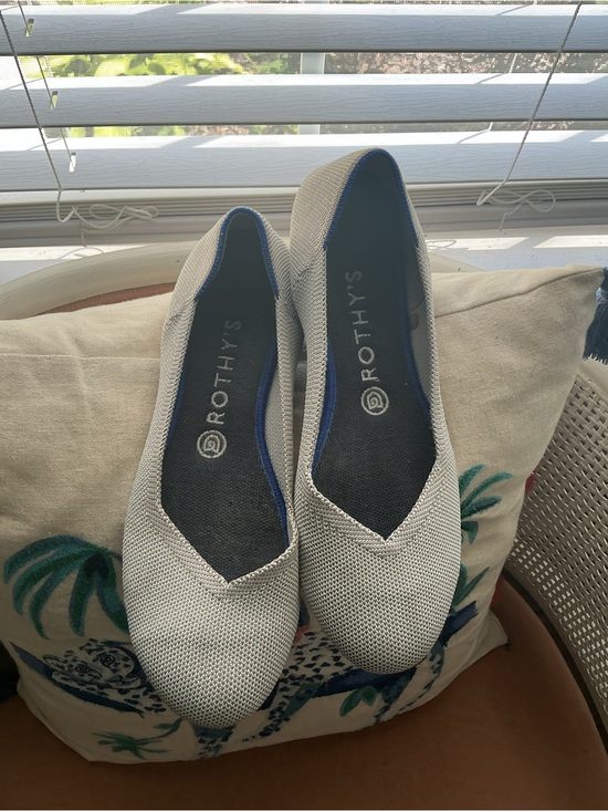 Rothy's Shoes - Rothy's Women's Pointed Knit Flats - Light Gray with Blue Trim